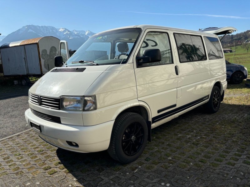 VW T4 Personenwagen Campingbus - Oberembrach, Schweiz