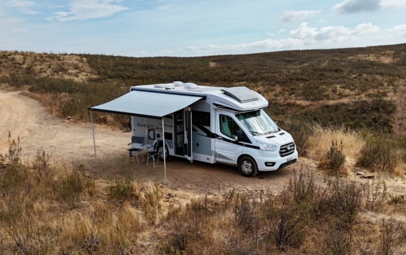 McLouis MC4 337 Slim Wohnmobil - Meyrin, Schweiz