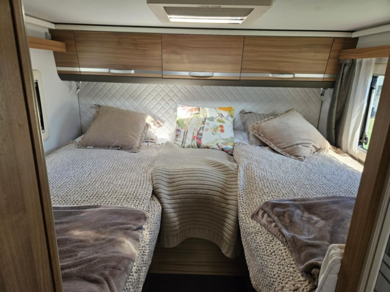 Adria Matrix 670 SL Wohnmobil - Täby, Schweden