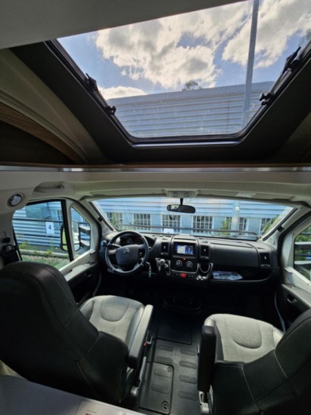 Adria Matrix 670 SL Wohnmobil - Täby, Schweden