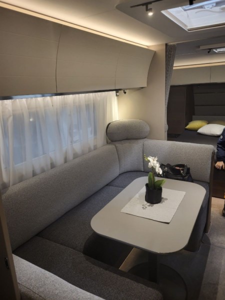 Adria Alpina 663 PT Wohnwagen - Siuntio, Finnland