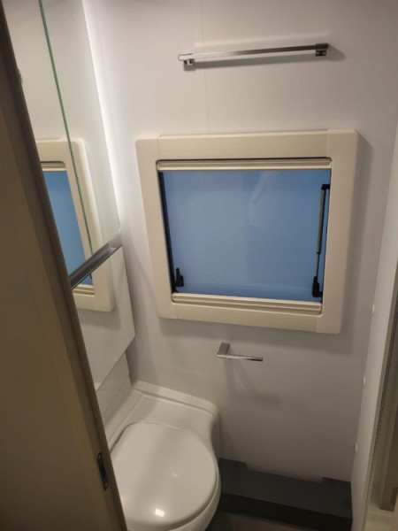 Adria Alpina 663 PT Wohnwagen - Siuntio, Finnland
