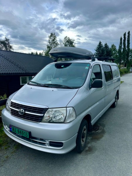 Toyota Hiace 4WD Campingbus - Trondheim, Norwegen