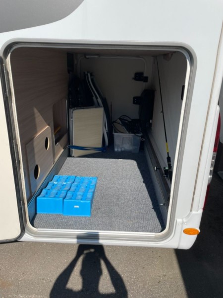 Bürstner Lyseo I 728G integroitu Wohnmobil - Vantaa, Finnland