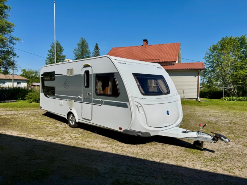 Knaus W08 Wohnwagen - Espoo, Finnland