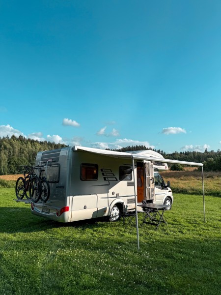 Hymer Transit Lava / Alusta 2.2 Tdci Wohnmobil - Porvoo, Finnland
