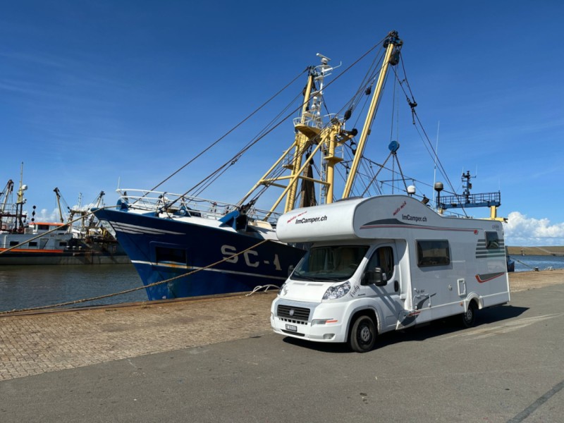 "Fredy" Carado Capron A 464 Wohnmobil - Oberbalm, Schweiz