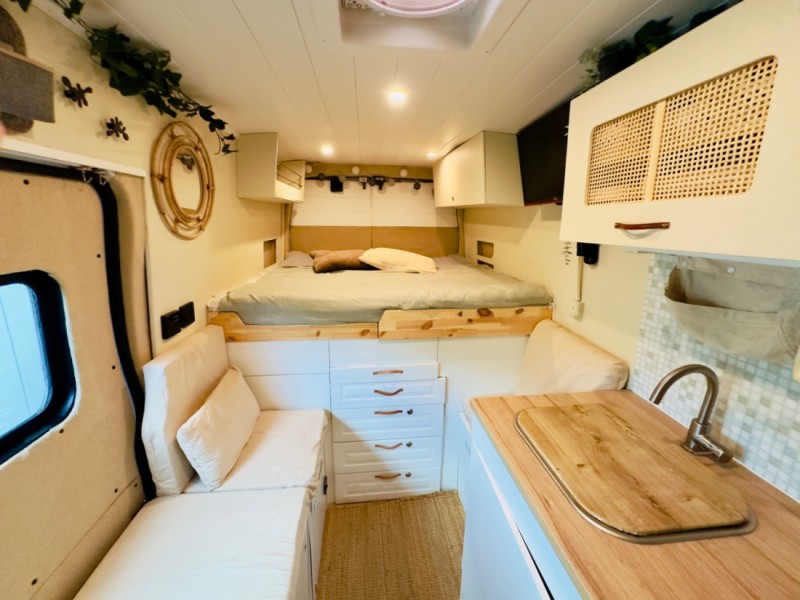 Ford Transit Van 2.2 TDCi Campingbus - Sköndal, Schweden
