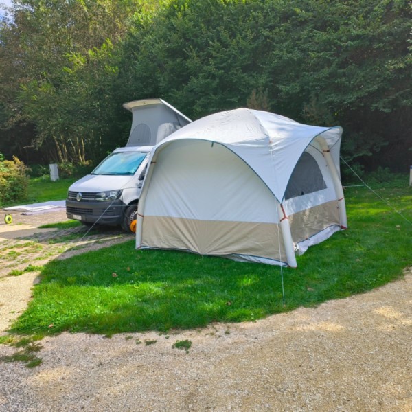 VW T 6,1 Campingbus - Baar, Schweiz