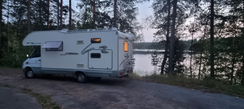 Mercedes-Benz Sprinter 3-T Lava / Alusta 313 CDI Wohnmobil - Helsinki, Finnland