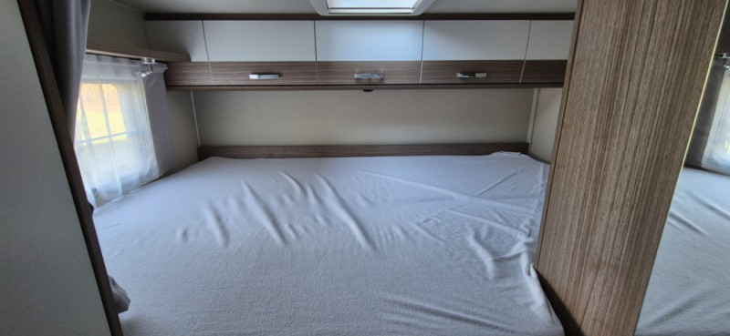 Carado A464 Motorhome - Chexbres, Switzerland