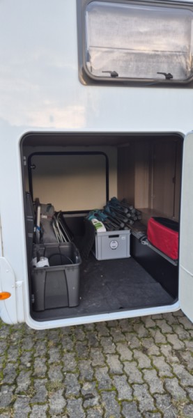 Carado A464 Motorhome - Chexbres, Switzerland