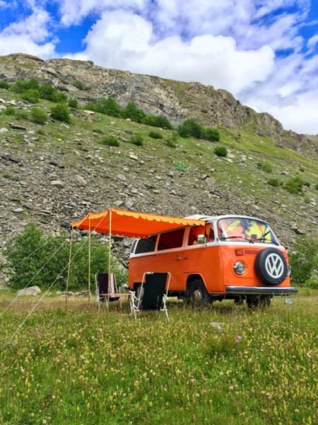 VW VW T2b Campingbus - Lausanne, Schweiz