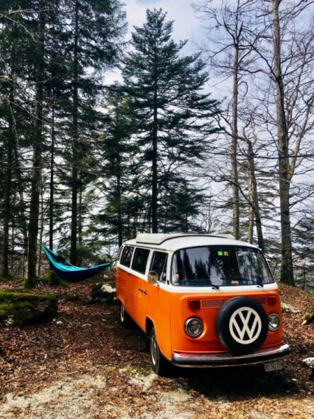 VW VW T2b Campingbus - Lausanne, Schweiz