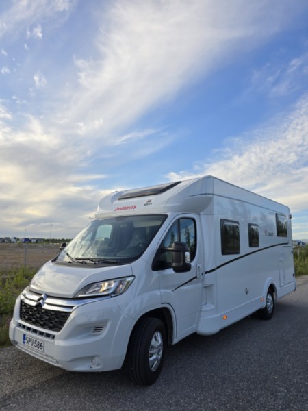 Dethleffs Just T7052 Dbm/Eb Matkailuauto (Sa) 3OV 2179CM3 Wohnmobil - Vantaa, Finnland