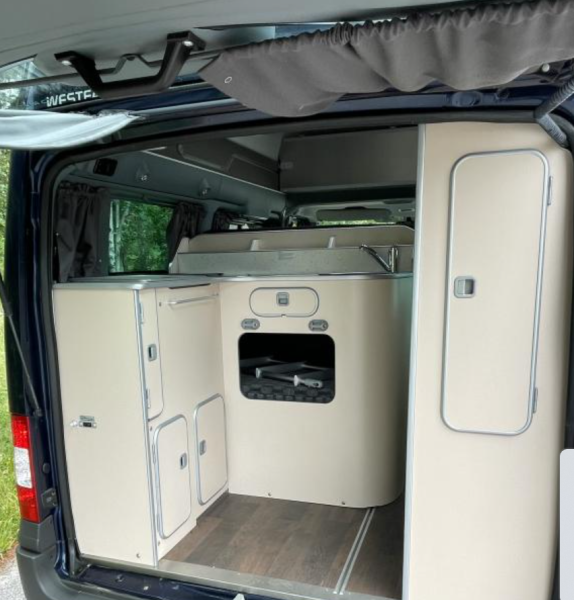 Ford Westfalia Nugget Campingbus - Lappeenranta, Finnland