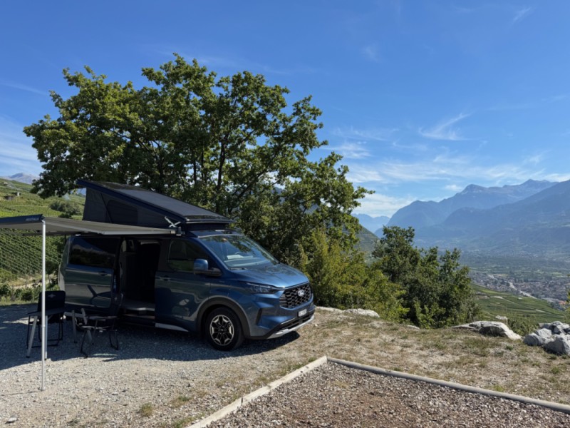 Ford Nugget L2 Campingbus - Champlan, Schweiz