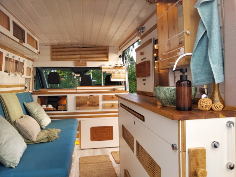 Ford Transit Ambiente Campingbus - Kirchlindach, Schweiz