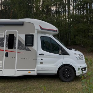 Challenger 328 Matkailuauto (Sa) 3OV 1995CM3 A Wohnmobil - Rajamäki, Finnland