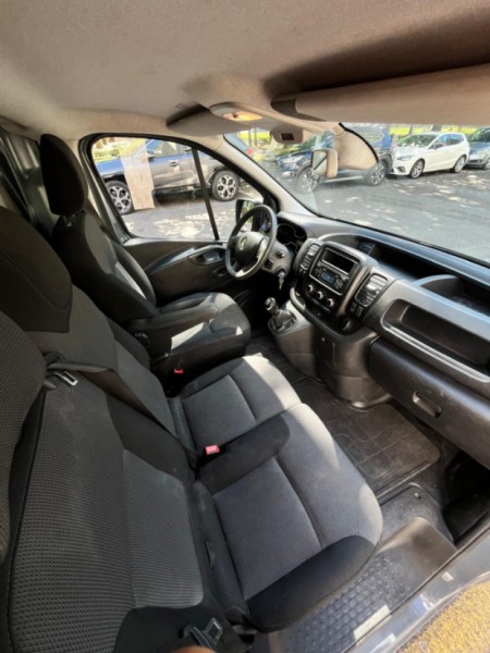 Renault Traffic Dci120 Campingbus - Basel, Schweiz
