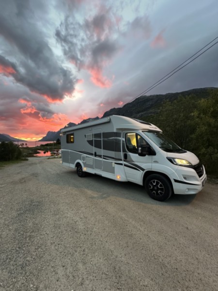 Capron T 69 L / T 449 / T 738 Wohnmobil - Kvaløya, Norwegen