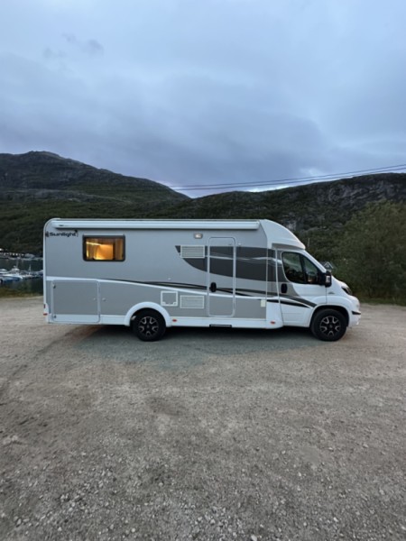 Capron T 69 L / T 449 / T 738 Wohnmobil - Kvaløya, Norwegen
