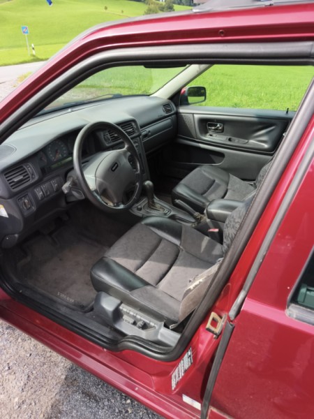 Volvo V70 Sonstiges Fahrzeug - Kriens, Schweiz