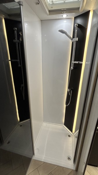 Chausson 640 Titanium Line Wohnmobil - Löhne, Deutschland