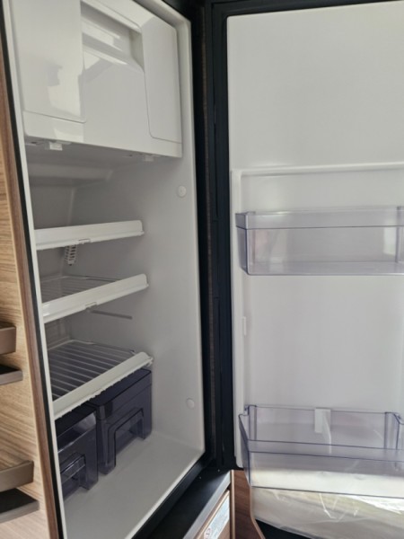 Knaus BoxLife 600MQ Campingbus - Grosswangen, Schweiz