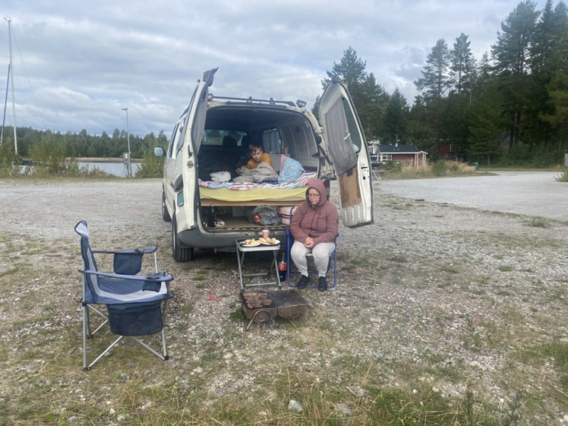 Toyota Hiace 4WD Campingbus - Tennevoll, Norwegen