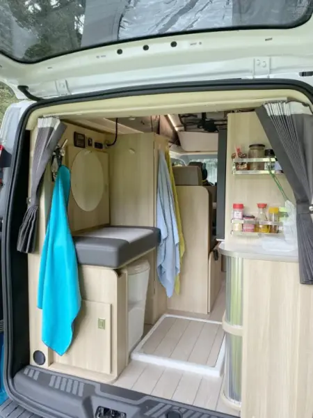Ford Transit Custom CapLand Campingbus - Vernier, Schweiz