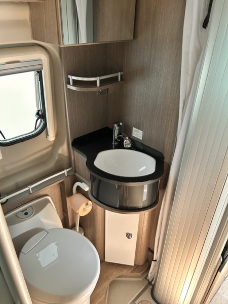 Pössl Roadcruiser Campingbus - Hallwang, Österreich
