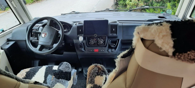 Rapido 9000 DFH Wohnmobil - Alingsås, Schweden