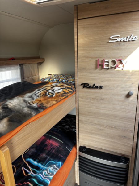 Knaus Südwind FDK 540 Caravane - Adligenswil, Suisse
