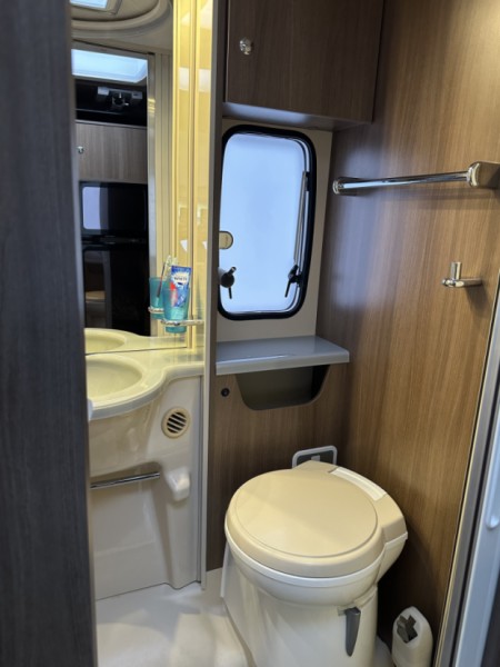 Challenger Birthday 60 M14 140CH Blanc Wohnmobil - Harstad, Norwegen