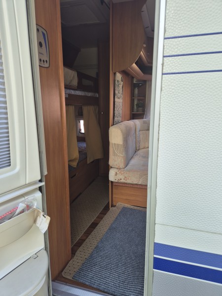 Hobby 560 Kmfe Excellent Matkailuvaunu - Örebro län, Ruotsi