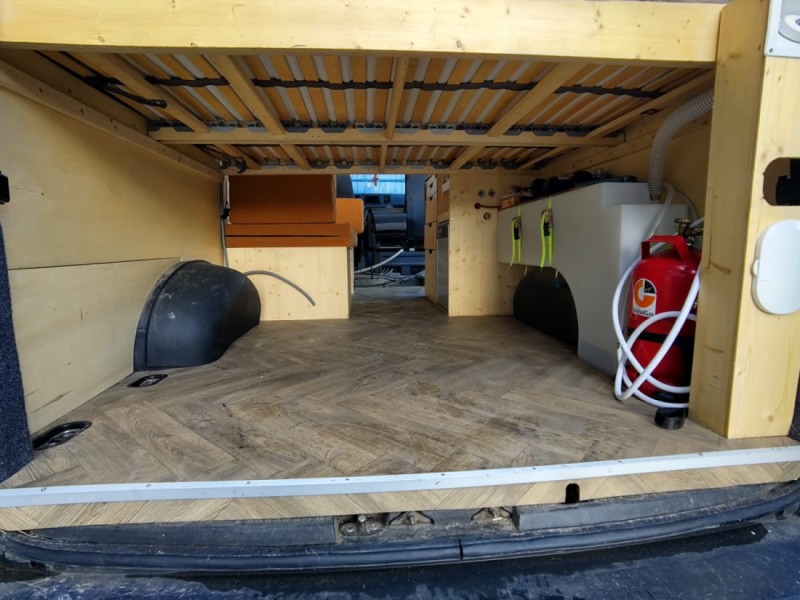 VW Crafter Campingbus - Lausanne, Schweiz