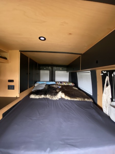 Mercedes Sprinter 4x4 Campingbus - Kloten, Schweiz