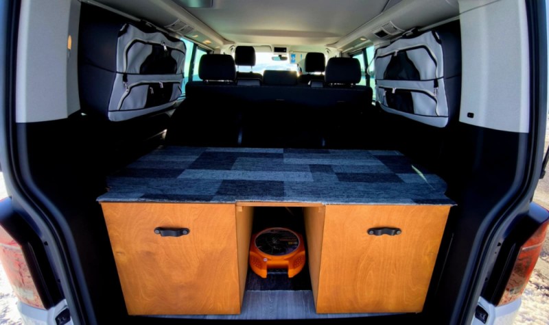 VW T6 California Beach Spirit Retkeilyauto - Founex, Sveitsi