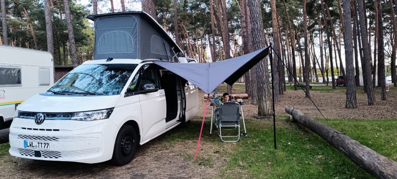 VW T7 Campingbus - Hamburg, Deutschland, Deutschland