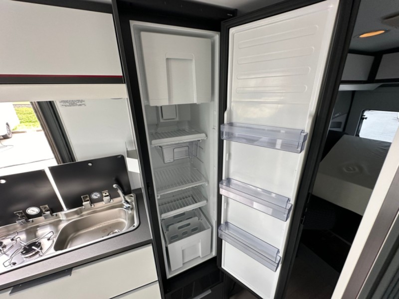 Adria Twin Sports 640 SLB Husbil - Corgémont, Schweiz
