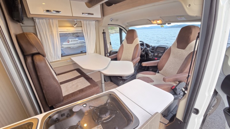 Pössl KW 18 Campingbus - Klokkarvik, Norwegen