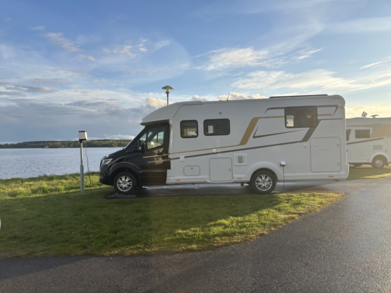 Eura Mobil Profila 726 QF Motorhome - Kil, Sweden