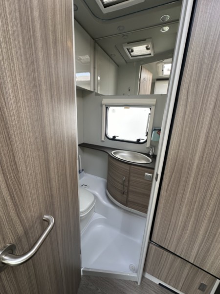 Bürstner Averso Plus 520 TL Wohnwagen - Kappel-Grafenhausen, Deutschland