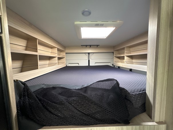 Sunliving V65 XL Campingbus - Corgémont, Schweiz