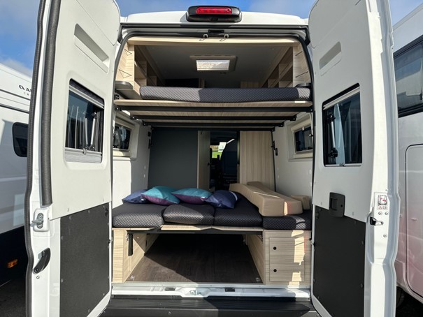 Sunliving V65 XL Campingbus - Corgémont, Schweiz
