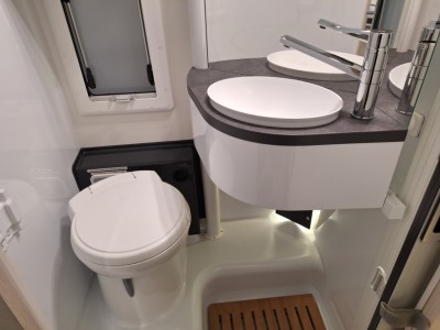 Chausson Chausson 627GA Titanium Ultimate Wohnmobil - Torslanda, Schweden