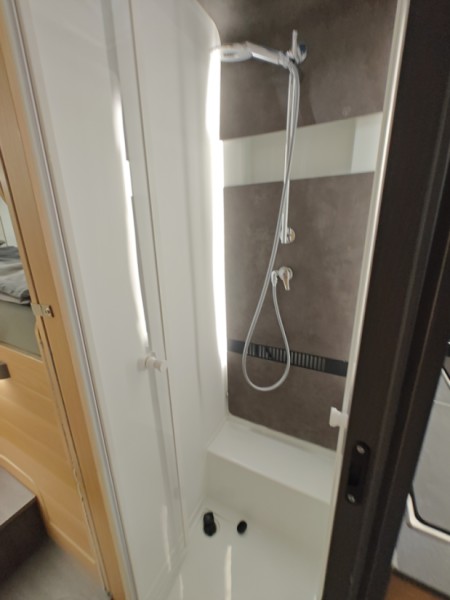Adria Matrix 670 SL 2.2 Mjet Wohnmobil - Akaa, Finnland