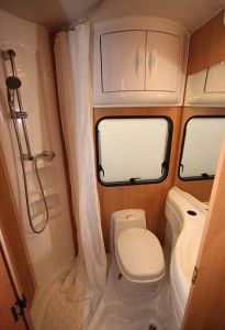 Fiat Ducato Lava / Alusta 100 Multijet 2.2 D Matkailuauto - Rovaniemi, Suomi