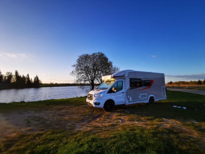Challenger FORD 380 graphique ultimat Wohnmobil - Riaz, Schweiz